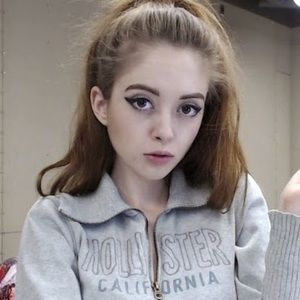 Meet your Posher, Brook